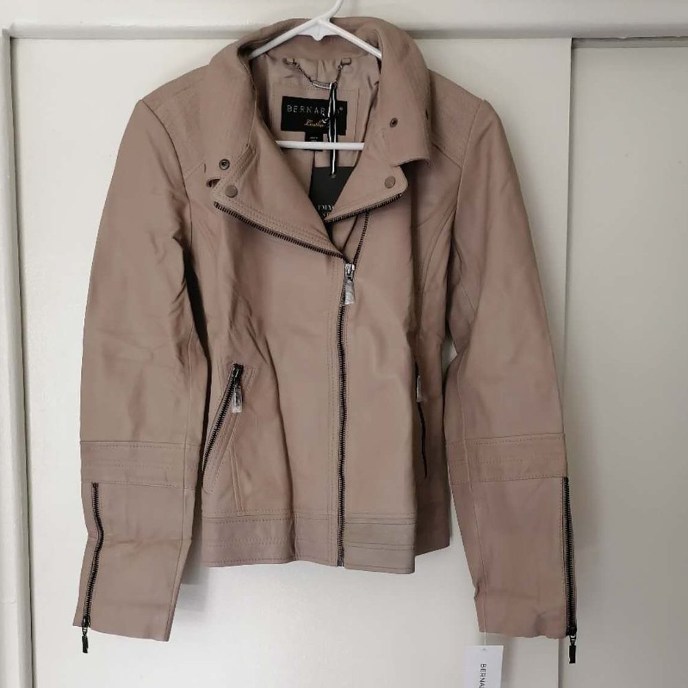 BERNARDO Leather Moto Jacket In Soft Taupe, Size M